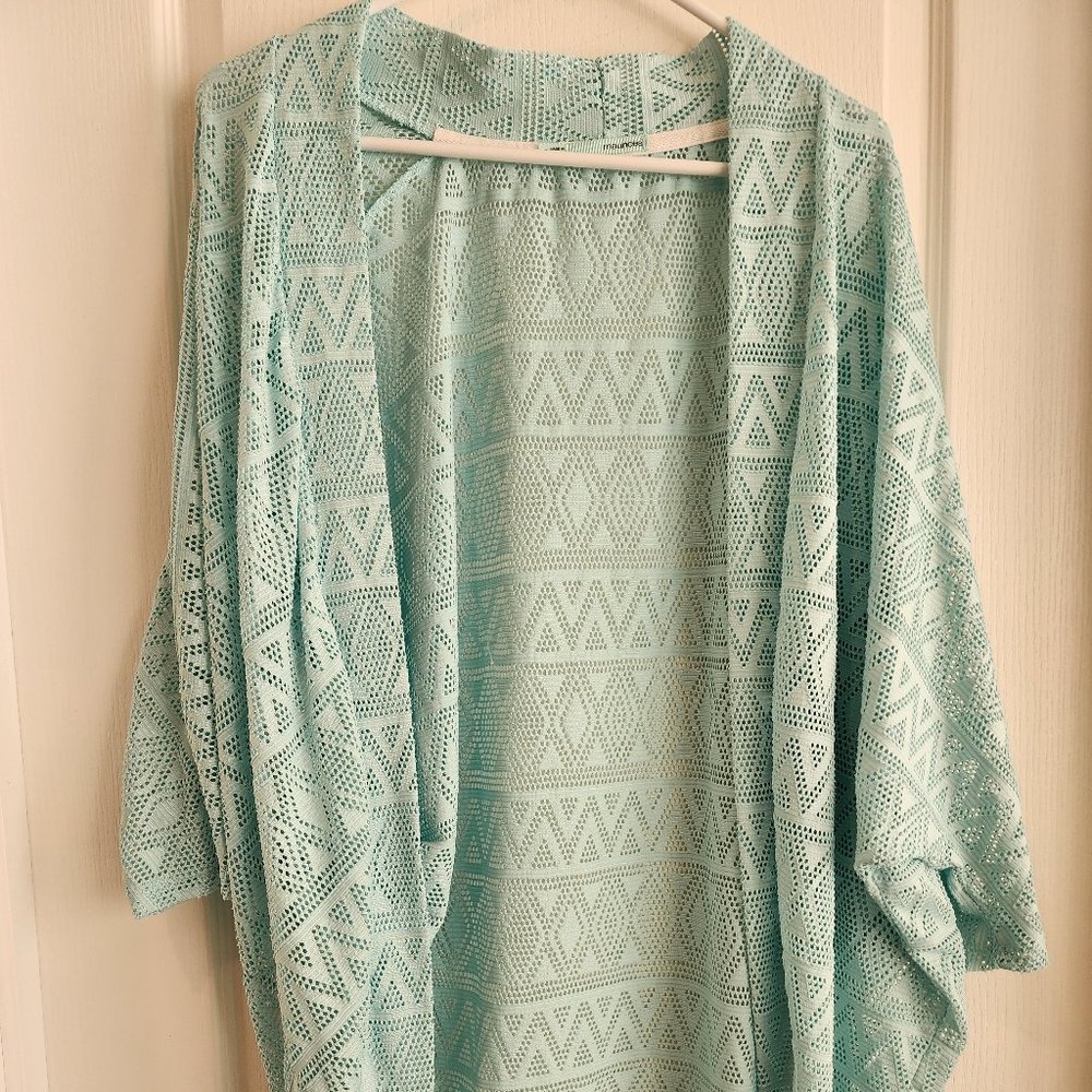 Maurices Kimono Robin Egg or Mint Shrug